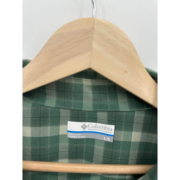 Columbia Button Front Shirt Mens Size L Green Plaid Lightweight Outdoors Hiking - Picture 4 of 6